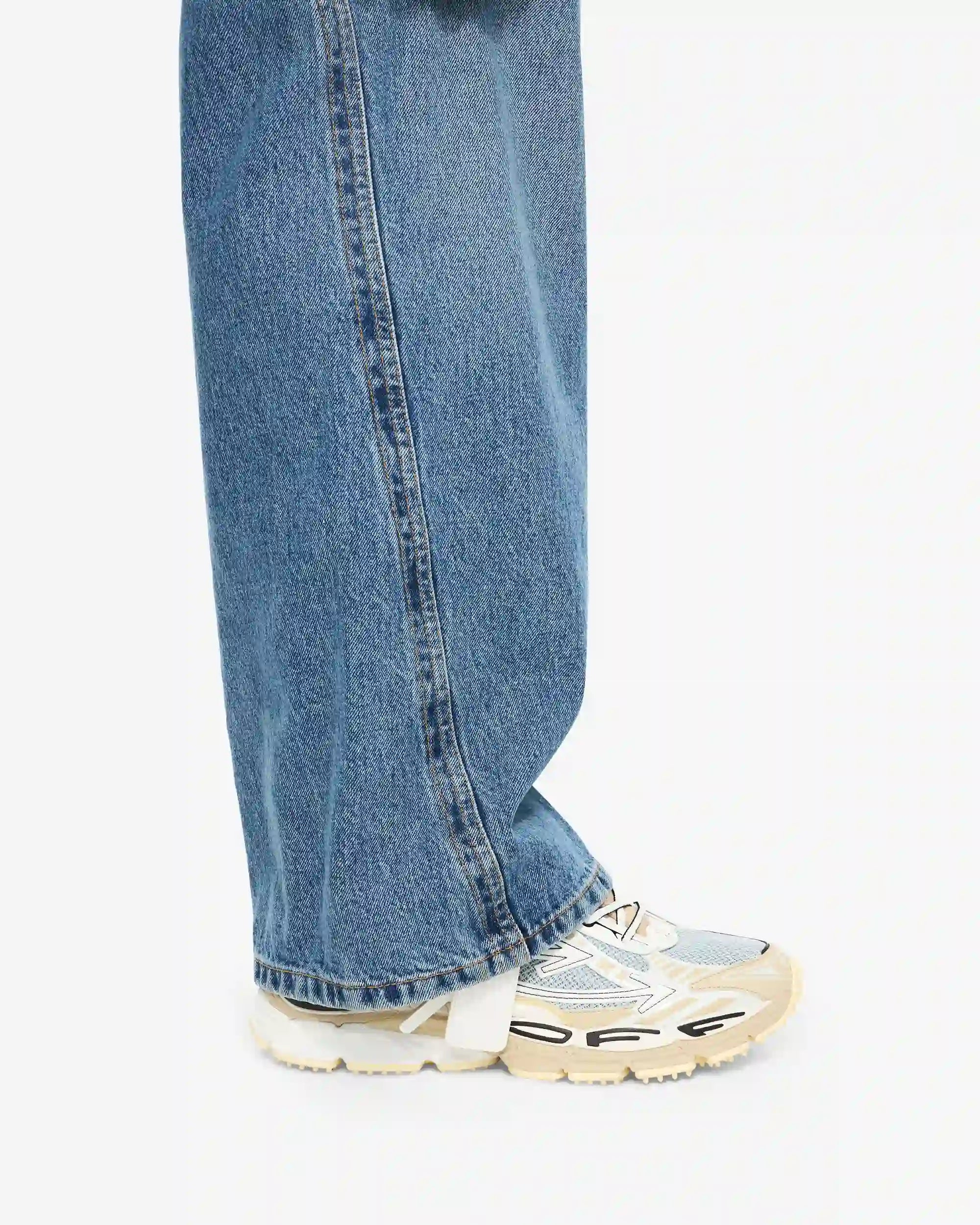 Be Right Back Sneakers