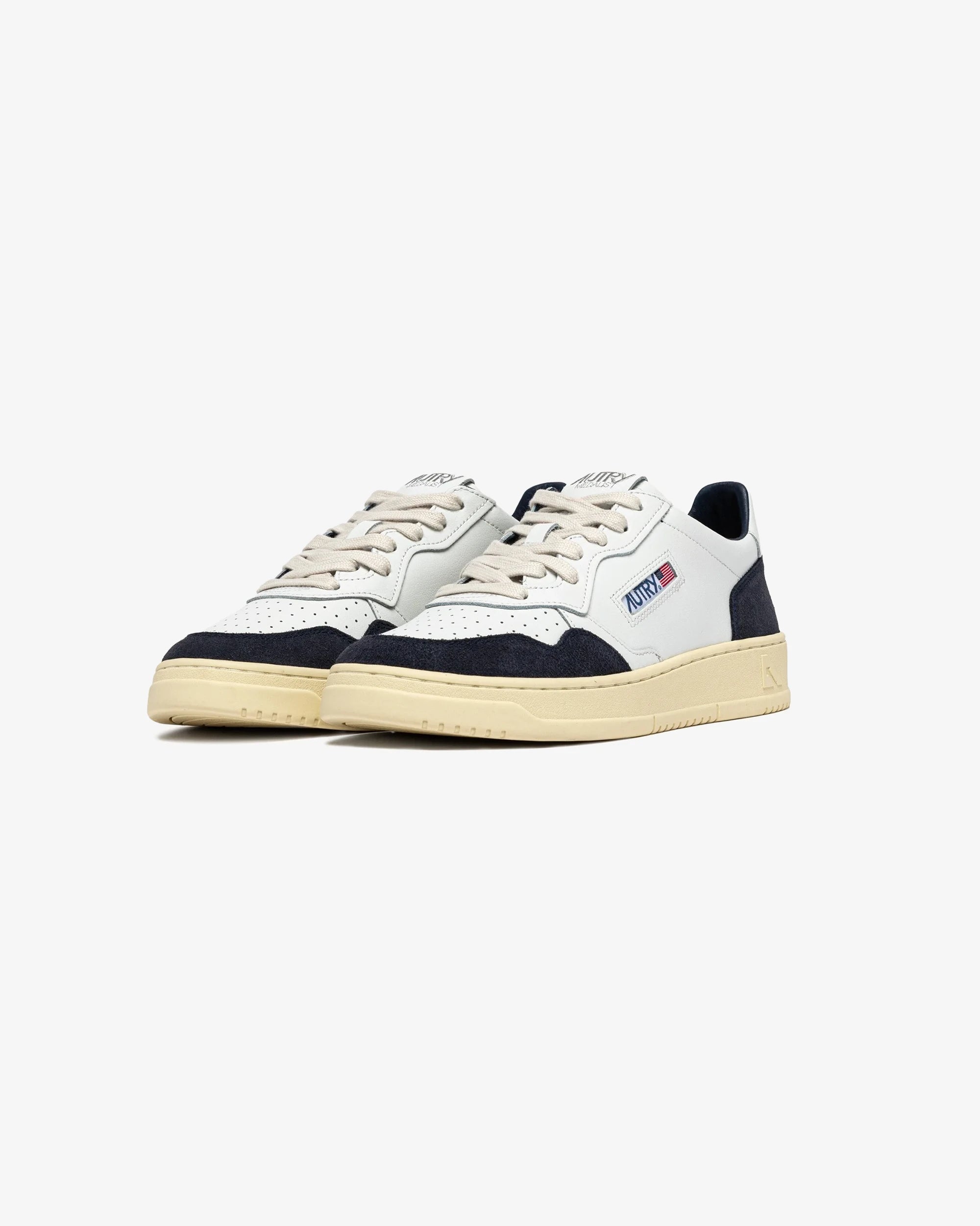 MEDALIST LOW IN PELLE BIANCA E SUEDE BLU