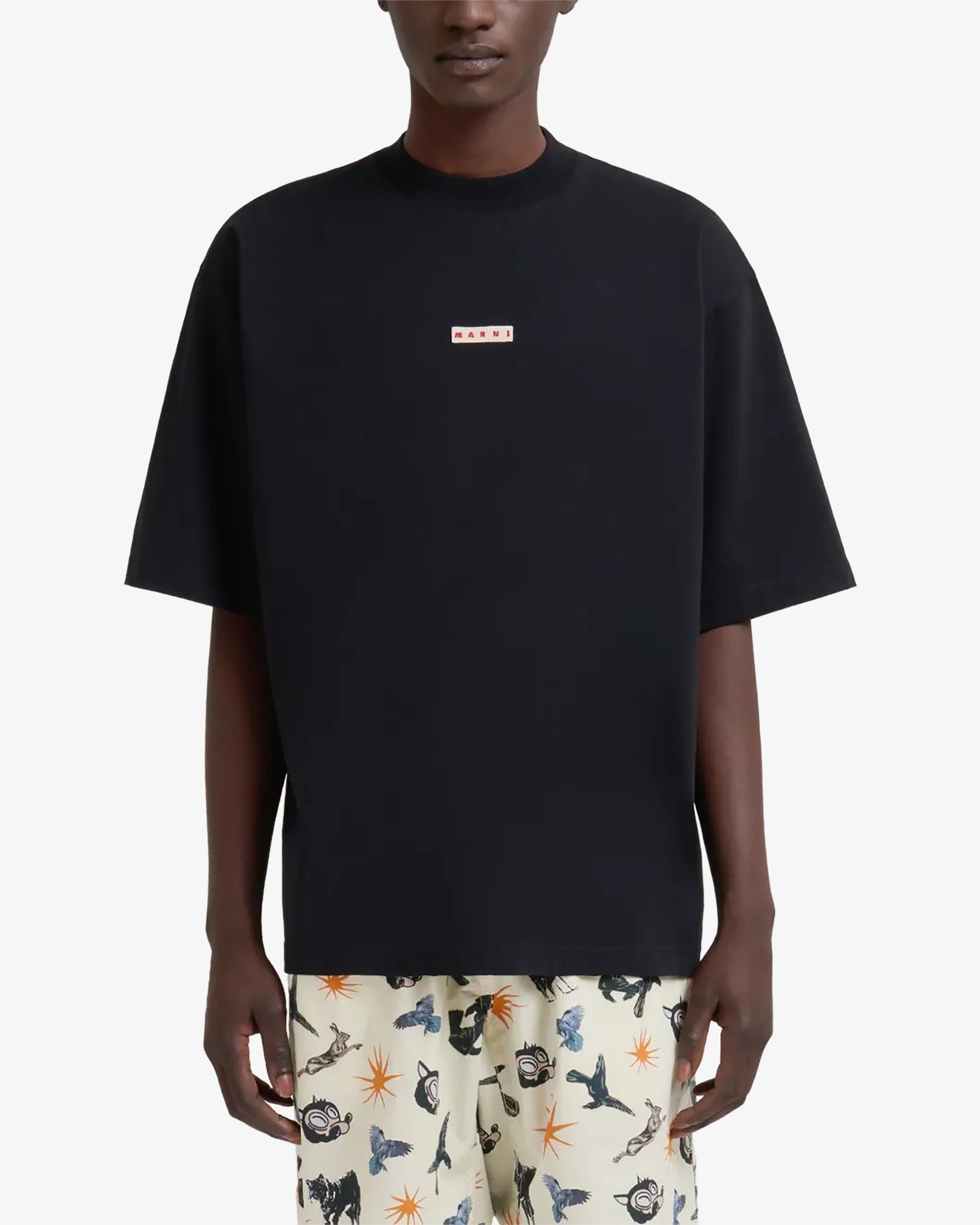 T-shirt con logo ricamato