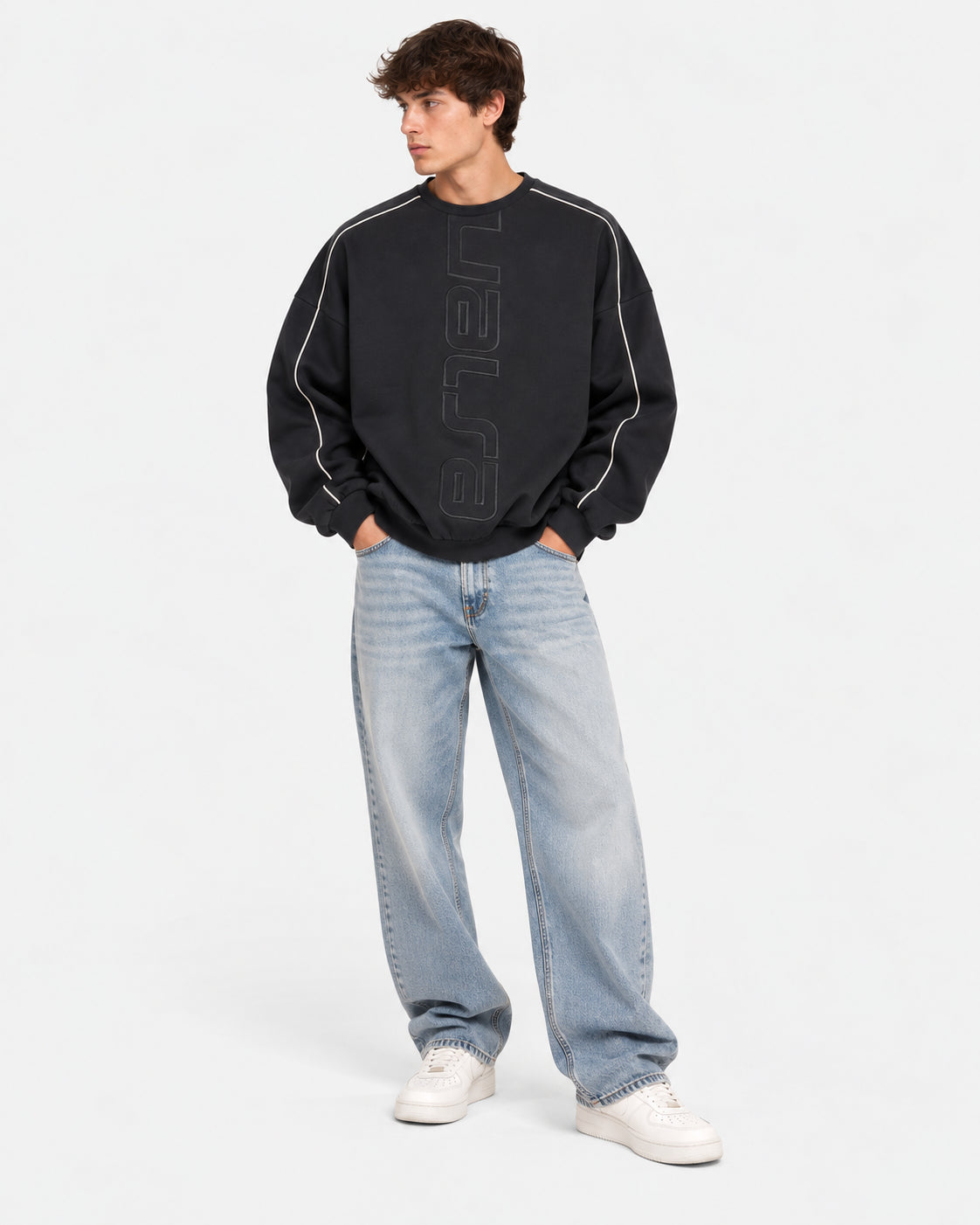 Maglione Essentials con logo goffrato