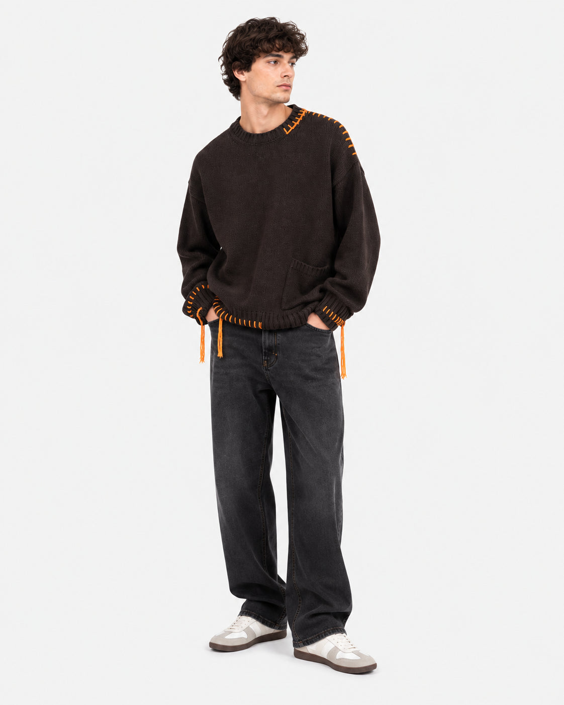 maglione crew crop pocket basting uomo marrone