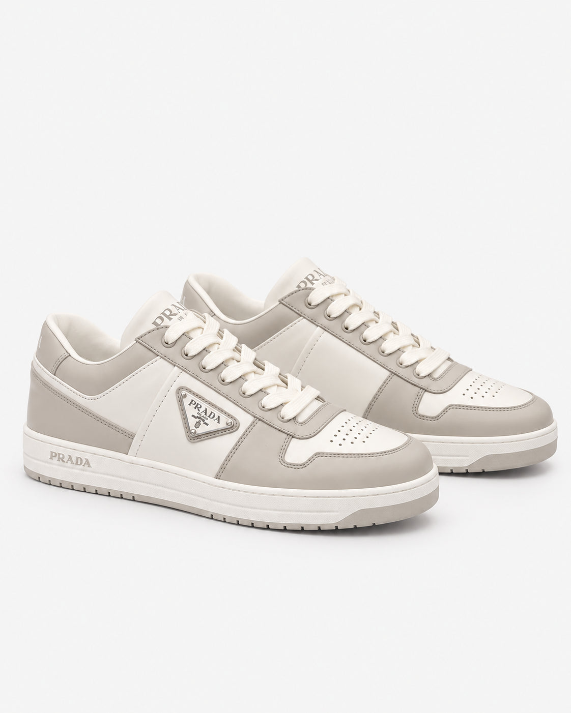 Sneakers Downtown