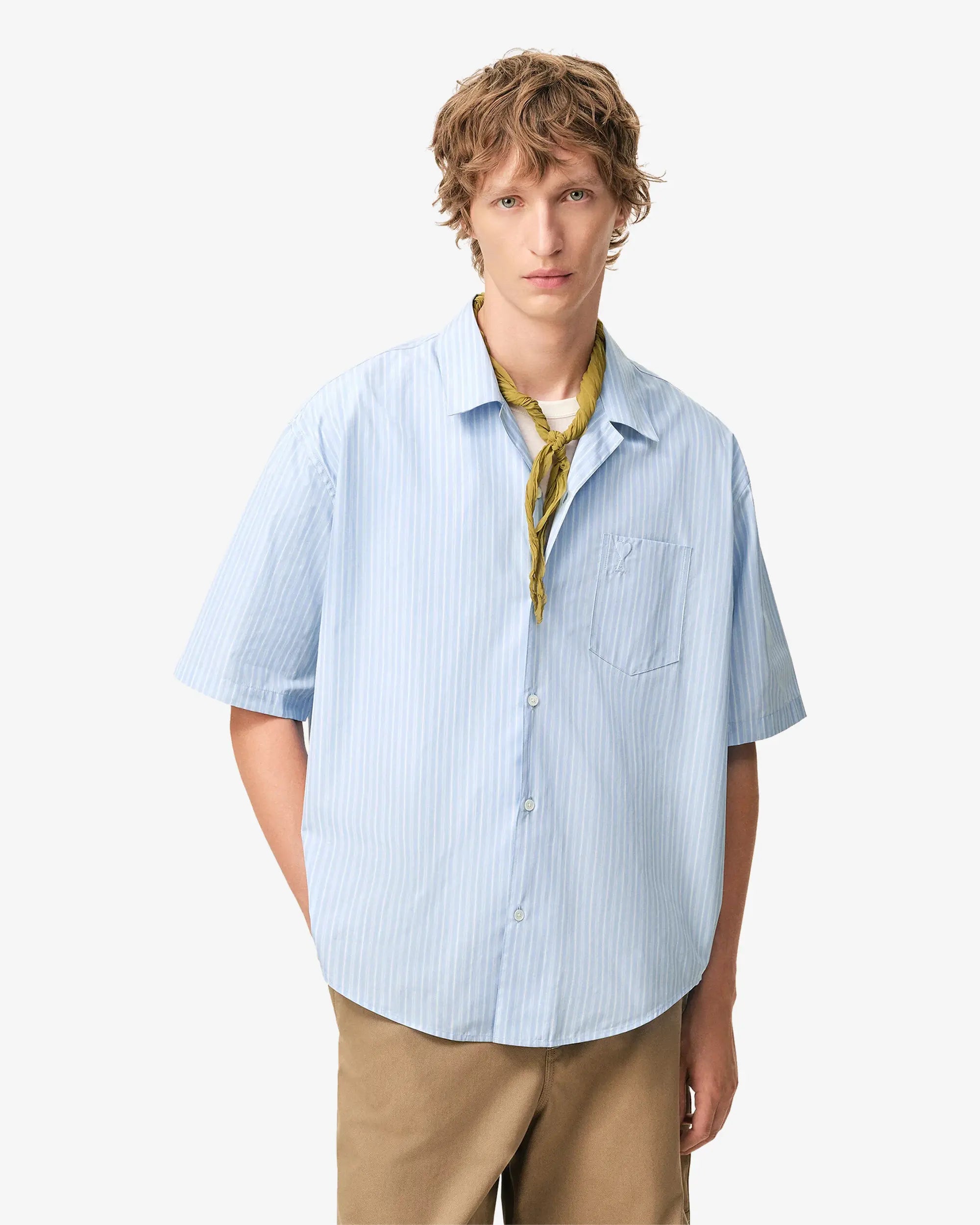 Camicia boxy con collo aperto