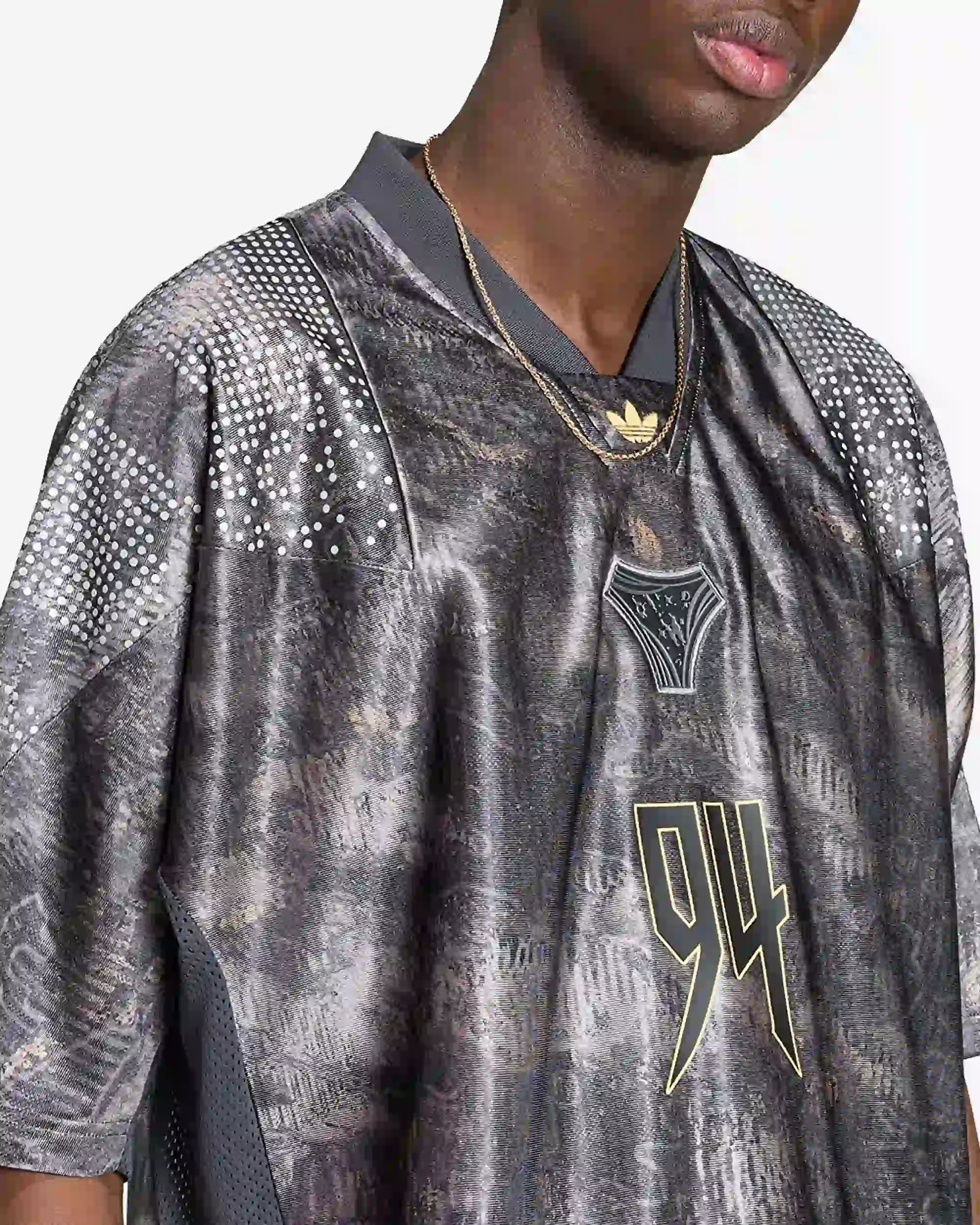 MAGLIA ADILENIUM SEASON 5 EQT