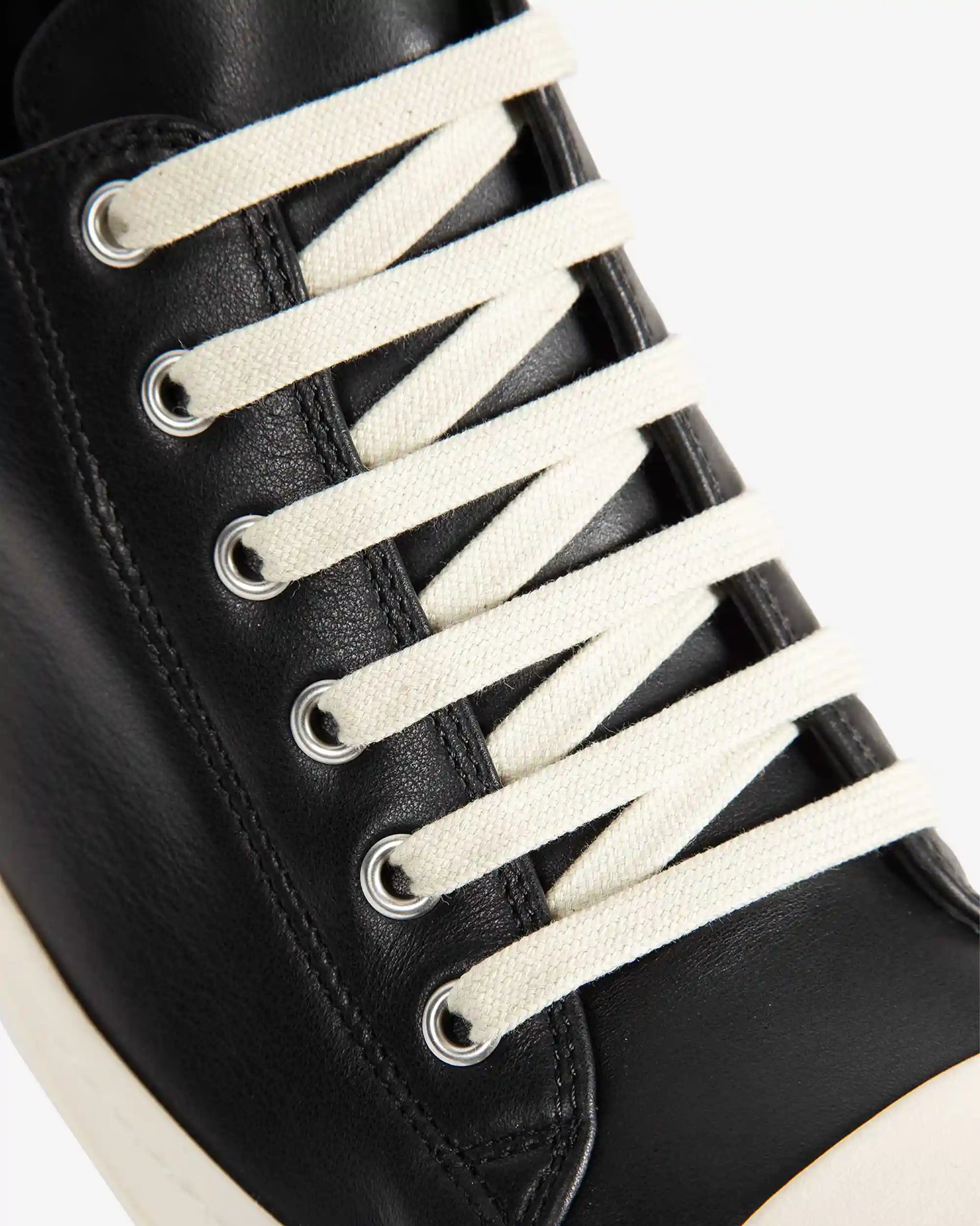 LOW SNEAKS