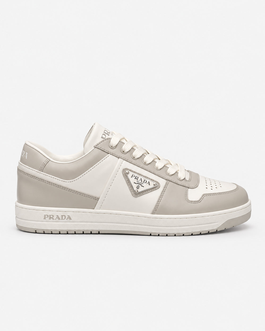 Sneakers Downtown